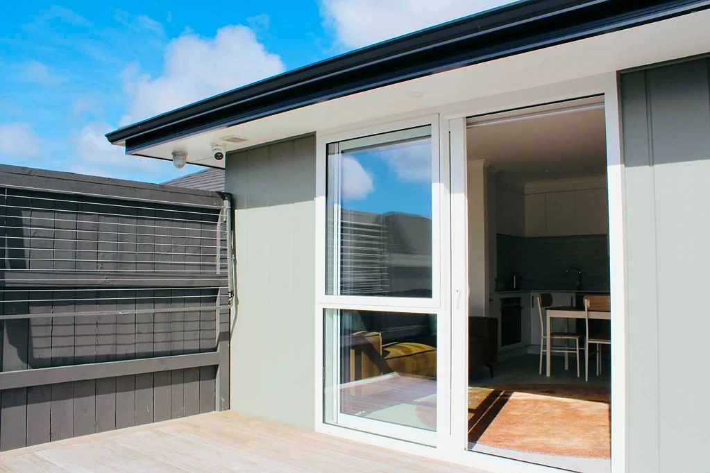 As new flat in Milldale (lawn maintenance & WI...