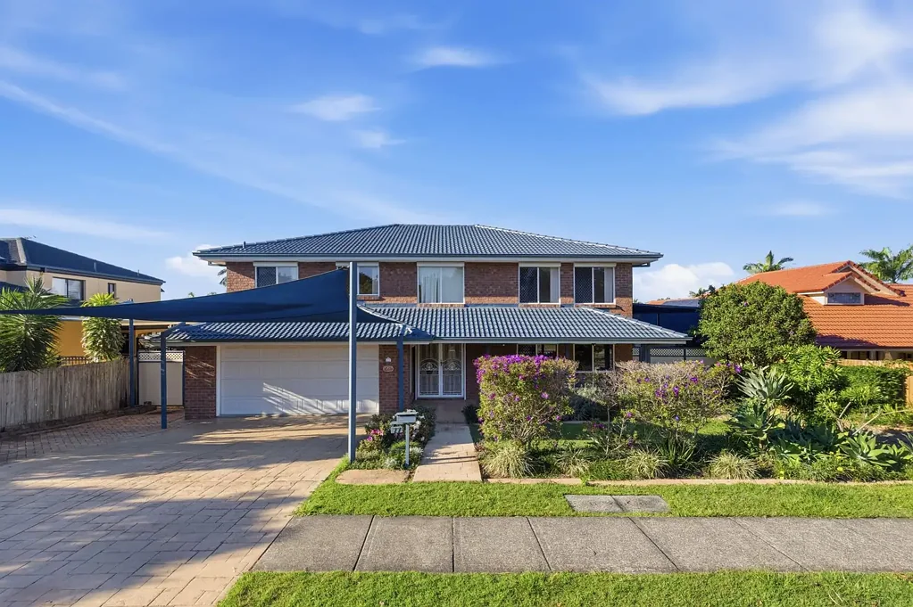 Parkinson 5ห้องนอน The Ultimate Family Entertainer with Side Access & Multiple Living Zones