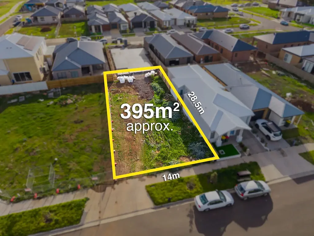 27 Islamabad Crescent, Mount Cottrell, VIC 3024