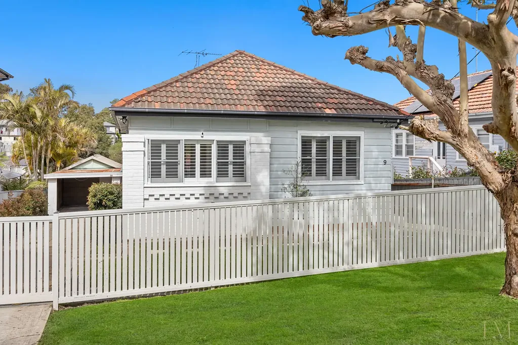 North Lambton 2ਬੈੱਡਰੂਮ Solid Investment or Stylish First Step in Booming North Lambton