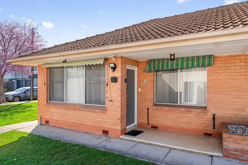 1/2 Dudley Avenue, North Plympton, SA 5037
