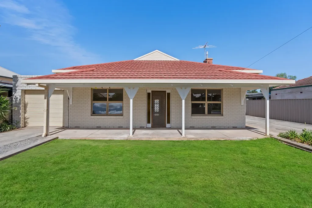 Beautifully Renovated 3 Bedroom Home in Prime Camden Park