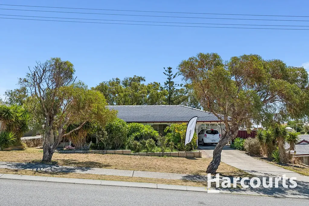 11 Gumblossom Way, Quinns Rocks, WA 6030