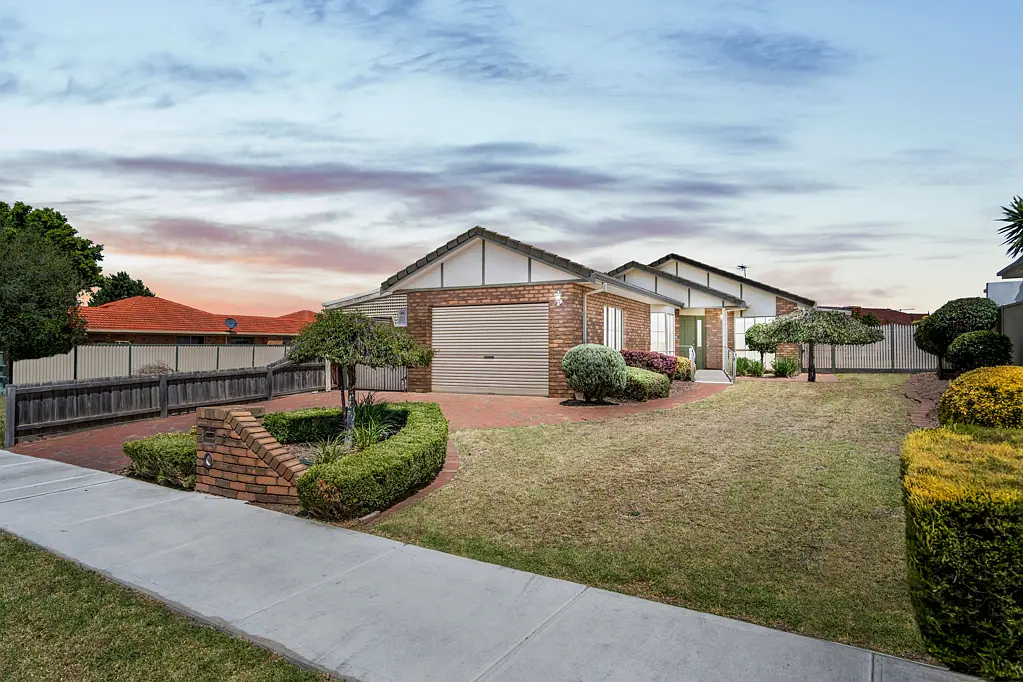 21 Pilain Crescent, Keilor Downs, VIC 3038