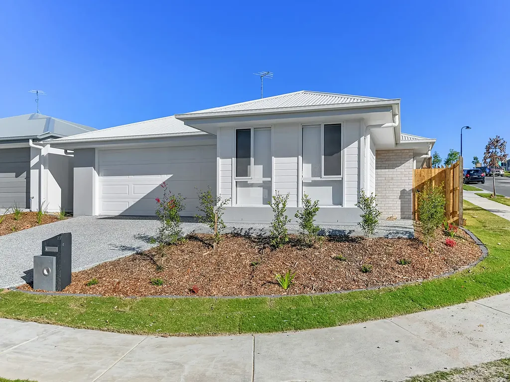 Family Home Heart of Ripley Qld