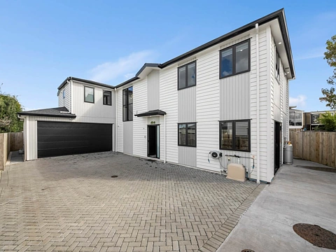 Papatoetoe 5房  Unlock The Potential - Location & Land Opportunity