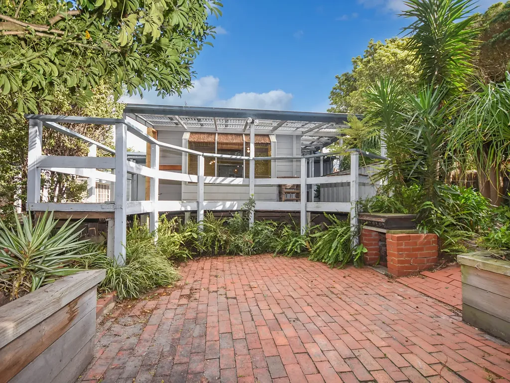 Paynesville 3 Bedroom Imagine Your Own Backyard Escape.
Can You Picture It?