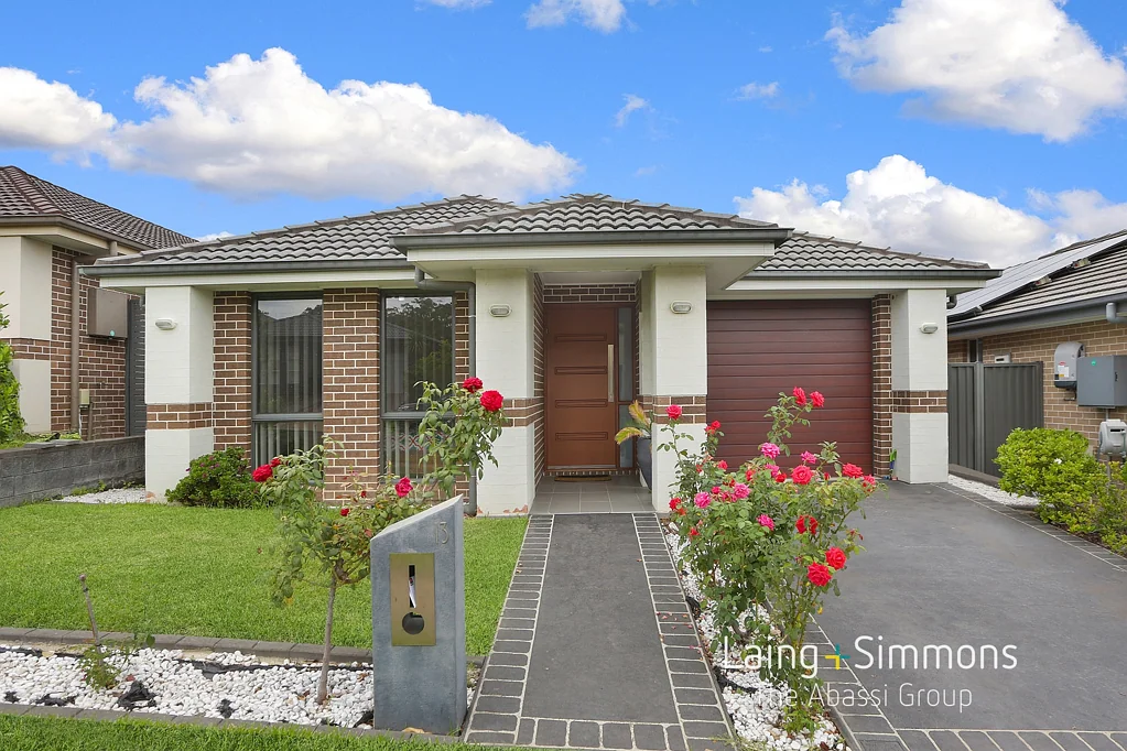 13 Marine Way, Jordan Springs, NSW 2747