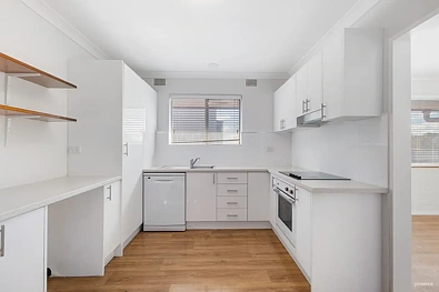 6/10 Bourke Street, Adamstown, NSW 2289, 2房, 1浴, Unit