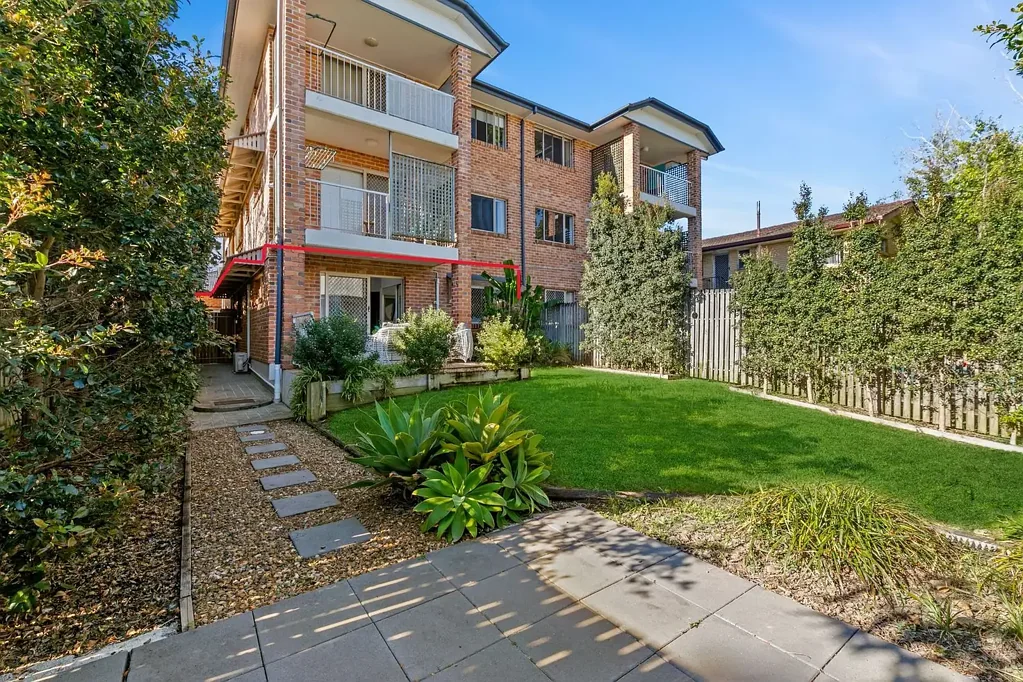 2/17 Christensen Street, Yeronga, QLD 4104