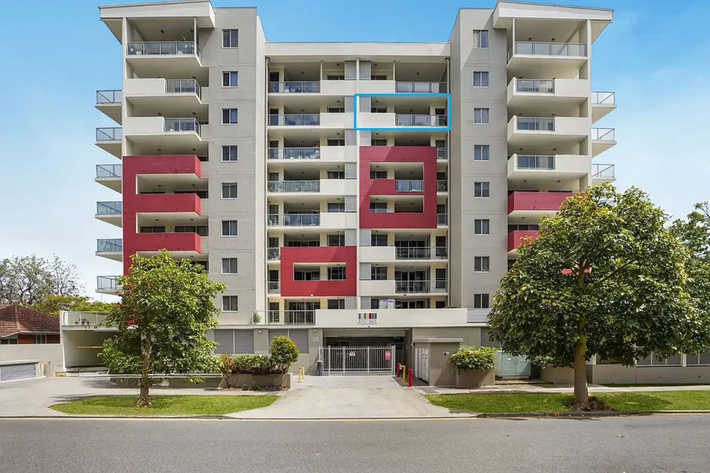 Chermside 2Zimmer Effortless Modern Living in the Heart of Chermside
