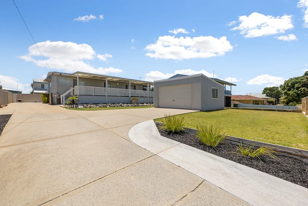 9 Hinchcliffe Road, Lancelin, WA 6044