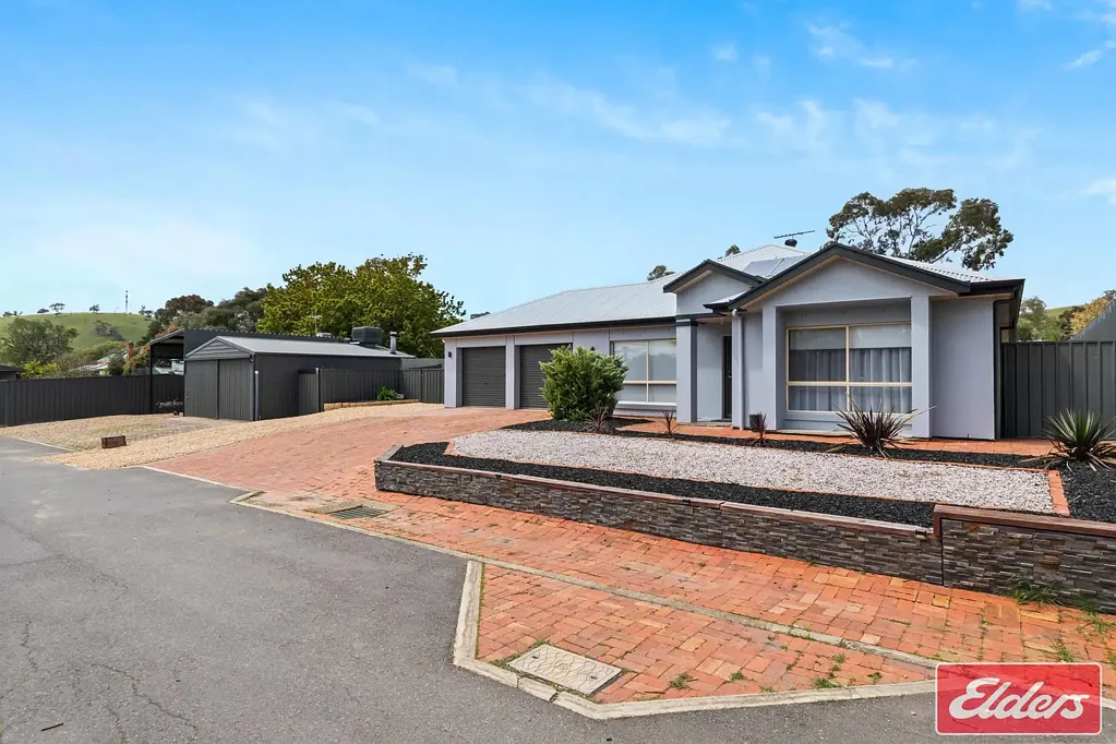 1/30A Mount Crawford Road, Williamstown, SA 5351