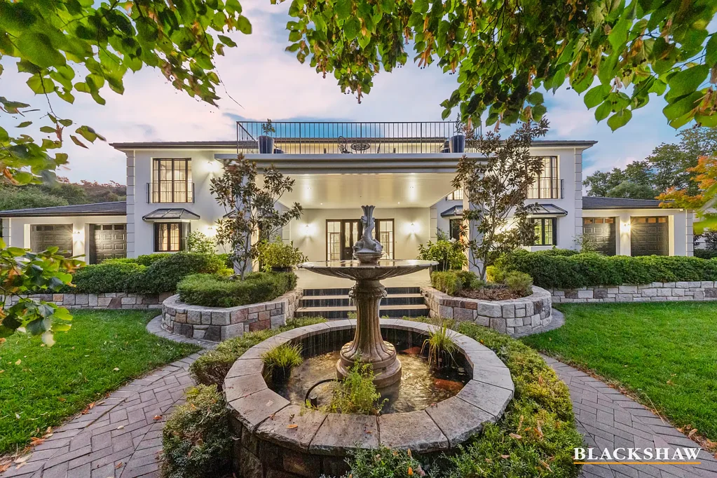 Red Hill 5ห้องนอน Masterpiece on Golden Mile Estate