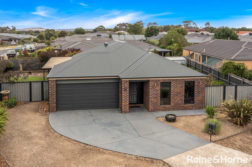 32 Filmer Place, Riddells Creek, VIC 3431