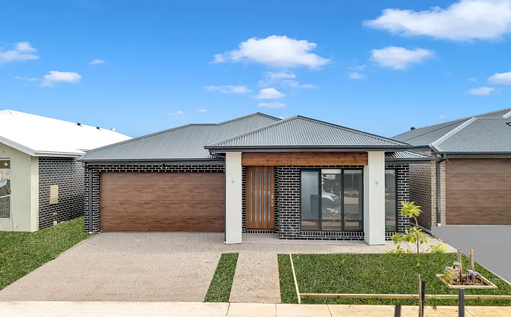5 Rohab Crescent, Mount Cottrell, VIC 3024