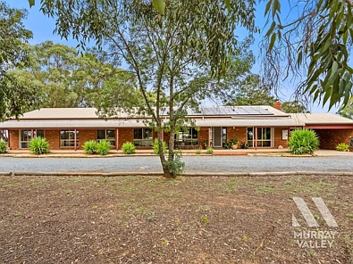 Burramine 4房  Acreage Living with Space to Grow, Work & Play