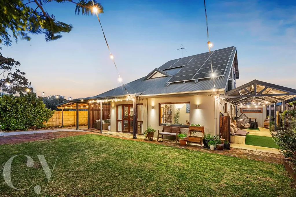 A Private Sanctuary on Forrest Street - Approx 4 Month Lease (Furnished)