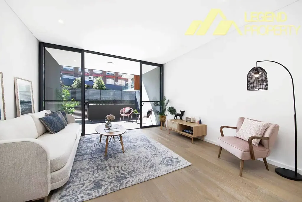 Two-Bedroom Apartment | North-South Facing Throughout | Eastwood Central