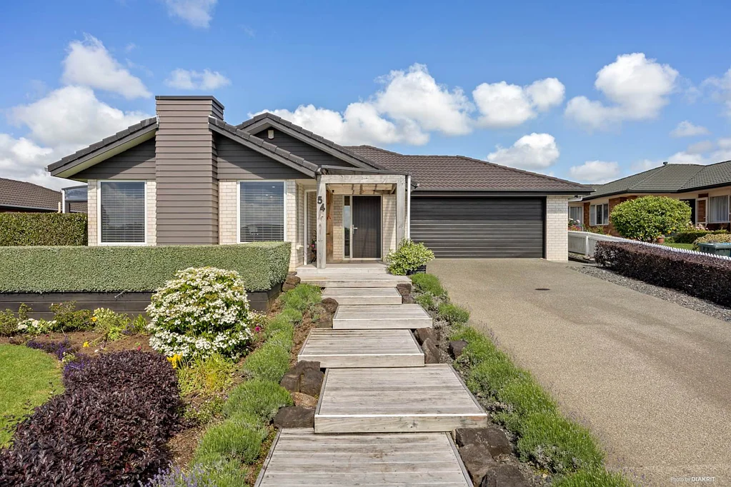 Waiuku 4ਬੈੱਡਰੂਮ “A Home of Exceptional Elegance and Undeniable...
