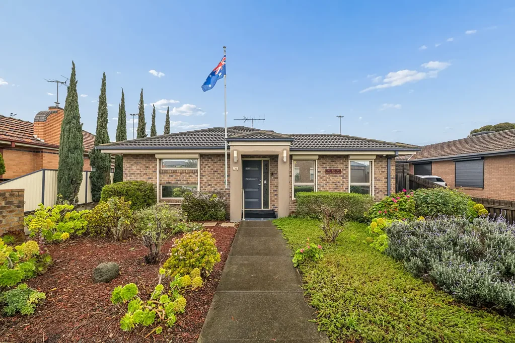 Altona North 3 Bedroom Ready to Move In - or Make It Your Own