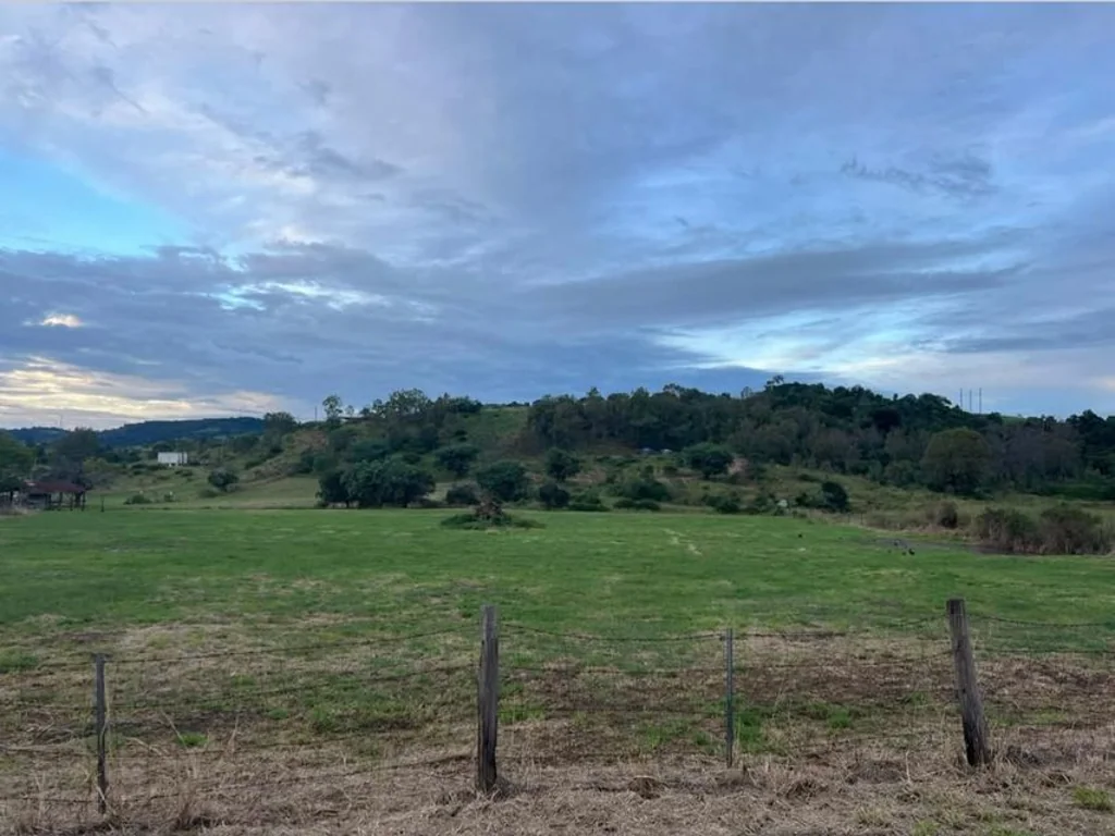 Brigalow 乡村地块绝佳选择 业主融资无利息 1/2英亩地块 步行至学校和商店 市政供水 1300 815 051 查询代码3021 Country Blocks -Brigalow ,Kogan ,Amby