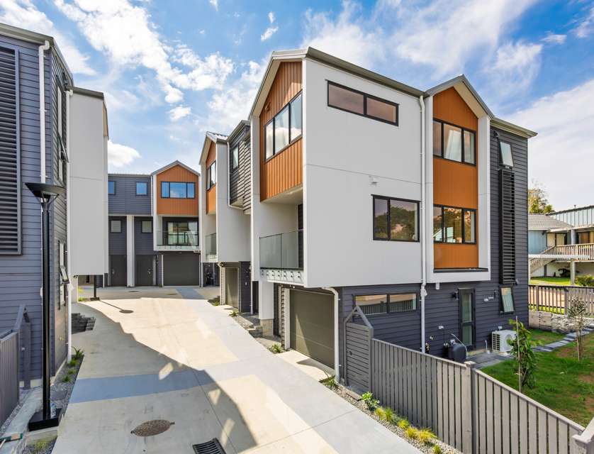 Lot 8/6 Woodhouse Place, West Harbour, Waitakere City, Auckland, 4房, 3浴, 独立屋
