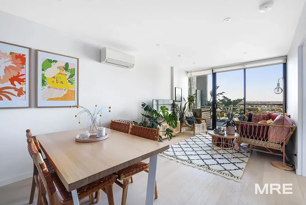 Luxe living in a large apartment in a prime location