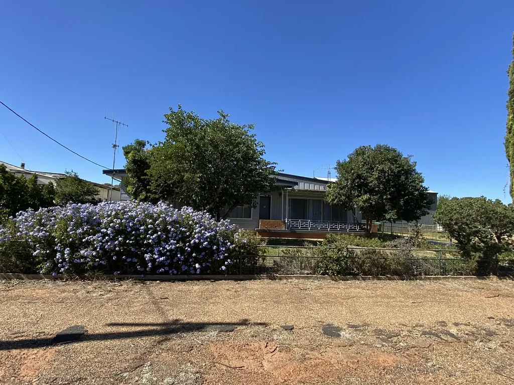Family-Friendly Rental Home in Narromine