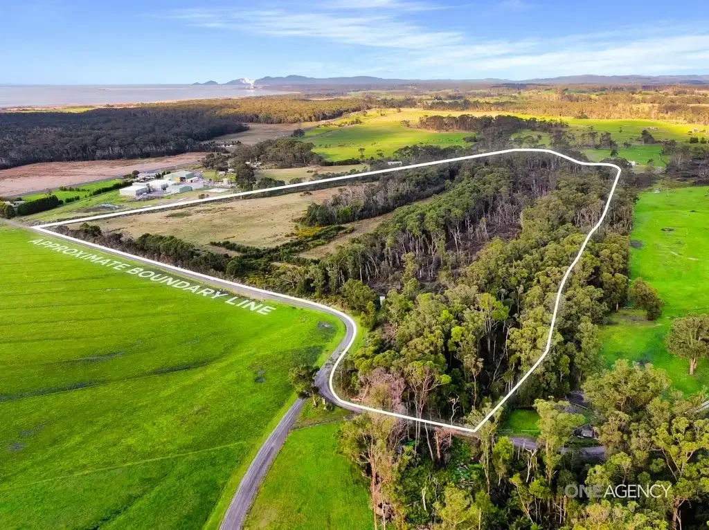Wiltshire Over 45 Acres Of Tranquil Rural Living With Endless Possibilities