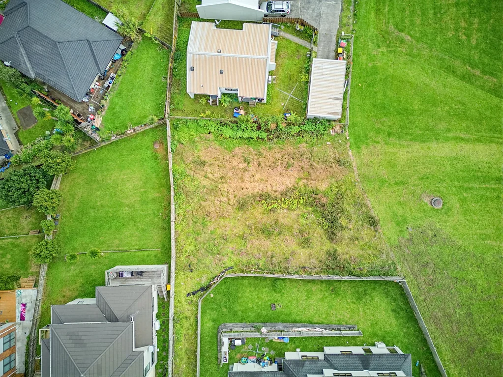 Papakura  From Grass to Grand Design