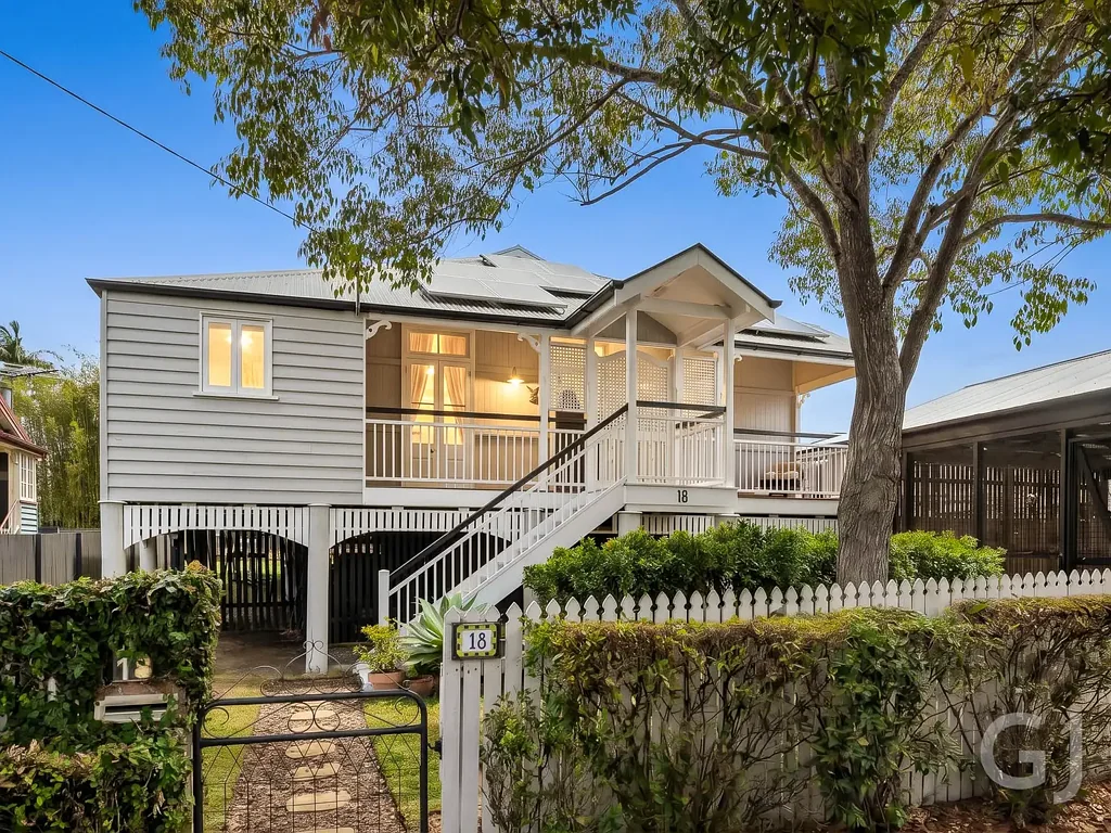 Gordon Park 4Kwarto Classic Character Meets Contemporary Family Living