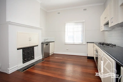 124 First Avenue, Mount Lawley, WA 6050, 2 Bedrooms, 1 Bathrooms, House