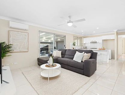 19 Kuttabul Road, Wadalba, NSW 2259, 4房, 2浴, House