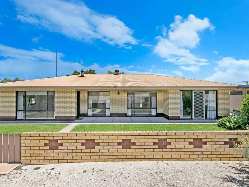 Smoky Bay 4ห้องนอน Great Location Solid Home