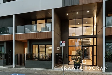 Bowden 2ਬੈੱਡਰੂਮ Designer Townhouse Living Overlooking Bowden's Bustling Village Green