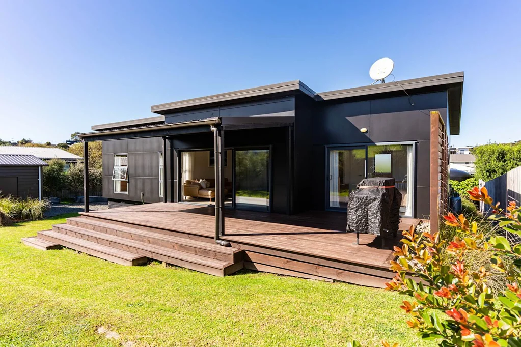 13 Te Whai Street, Mangawhai Heads, Kaipara, Northland