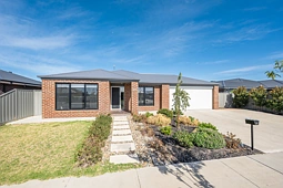 21 Marsanne Street, Shepparton