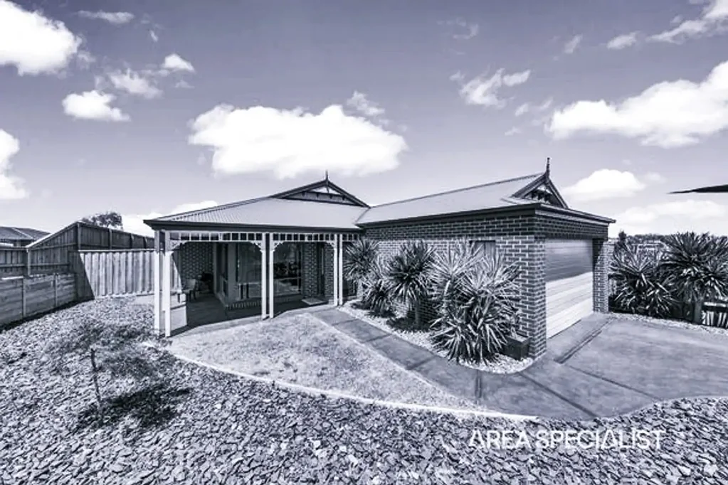51 Manikato Drive, Drouin, VIC 3818