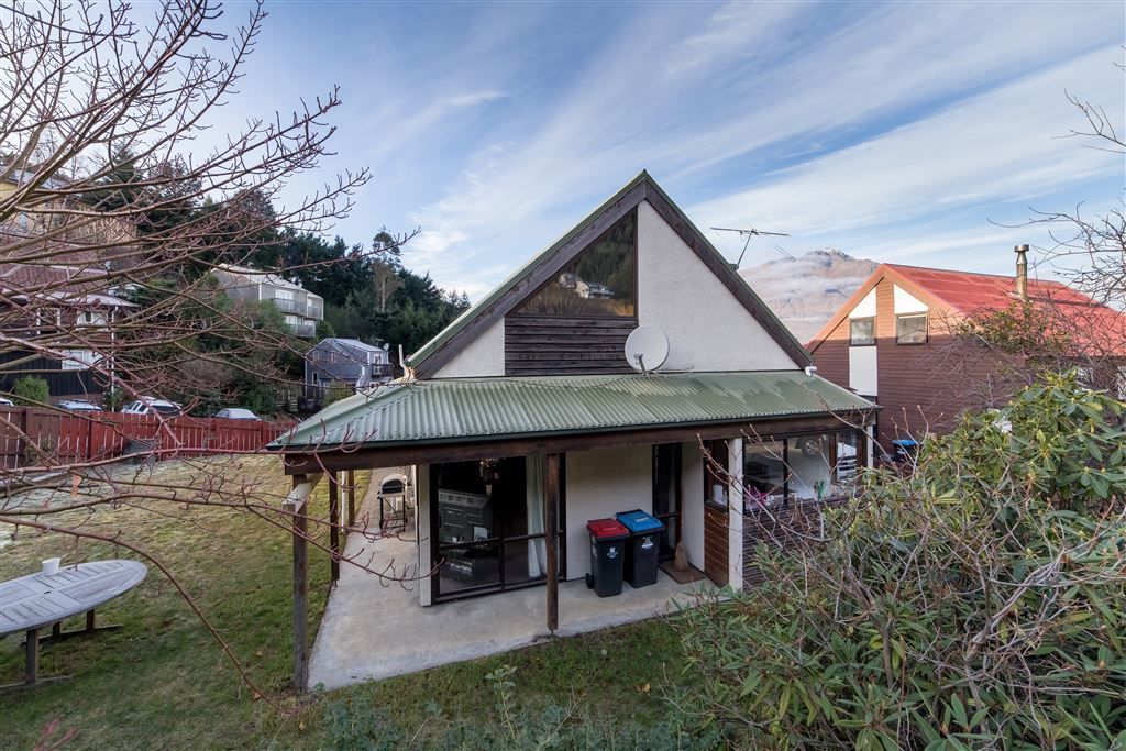 25b Williams Street, Fernhill/Sunshine Bay, Queenstown Lakes, 3 habitaciones, 0 baños