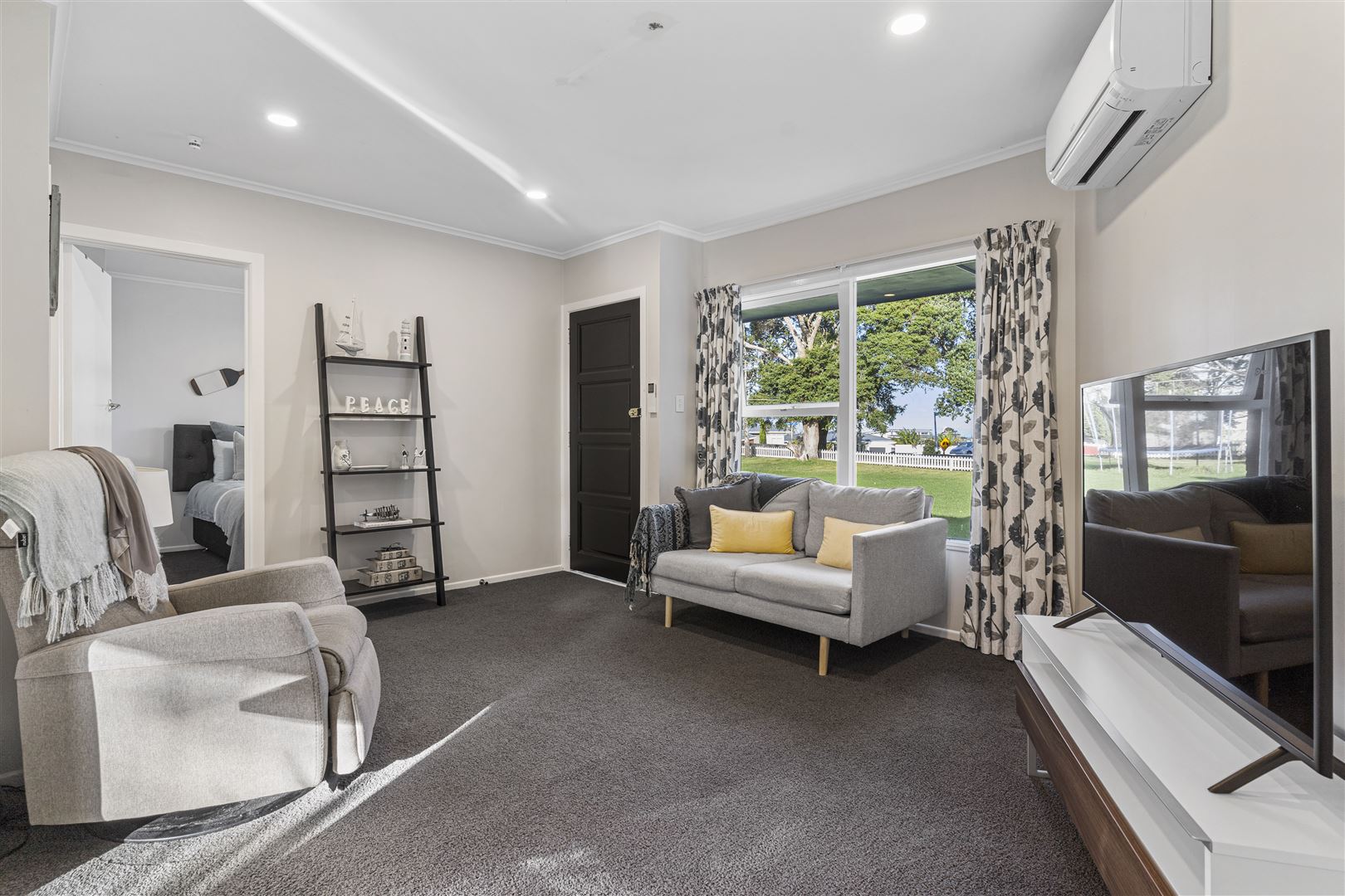 4/110 East Coast Road, Forrest Hill, Auckland - North Shore, 2 ห้องนอน, 1 ห้องน้ำ