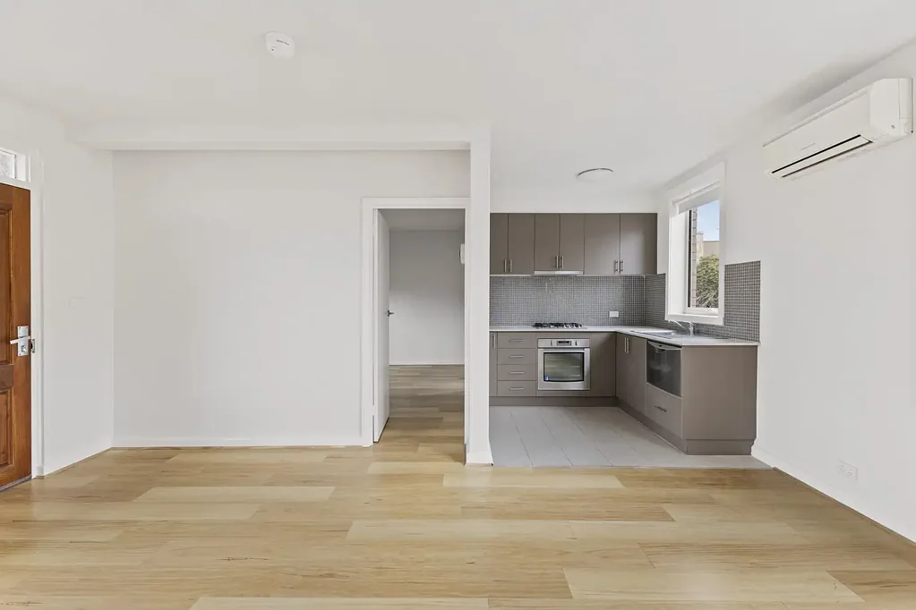 Light-Filled Living in Richmond