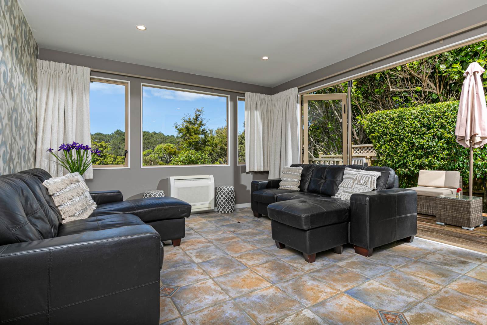 17 Asbury Crescent, Campbells Bay, Auckland - North Shore, 5房, 0浴