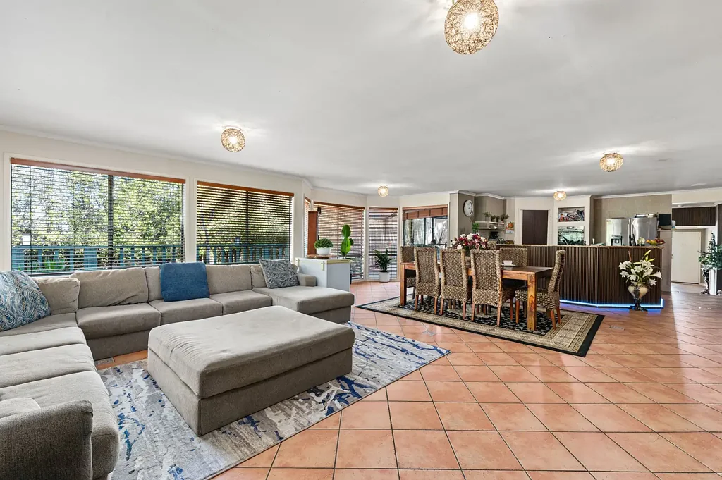 6 Whitney Way, Epping, VIC 3076