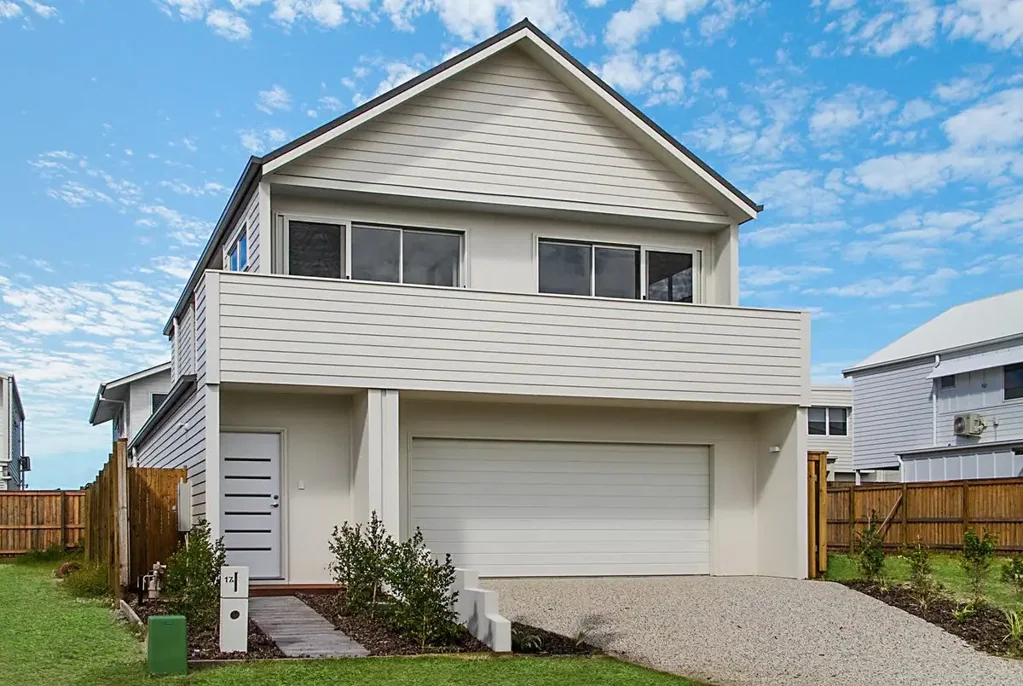 Modern Coastal Living with Plunge Pool – Walk to Salt Village
