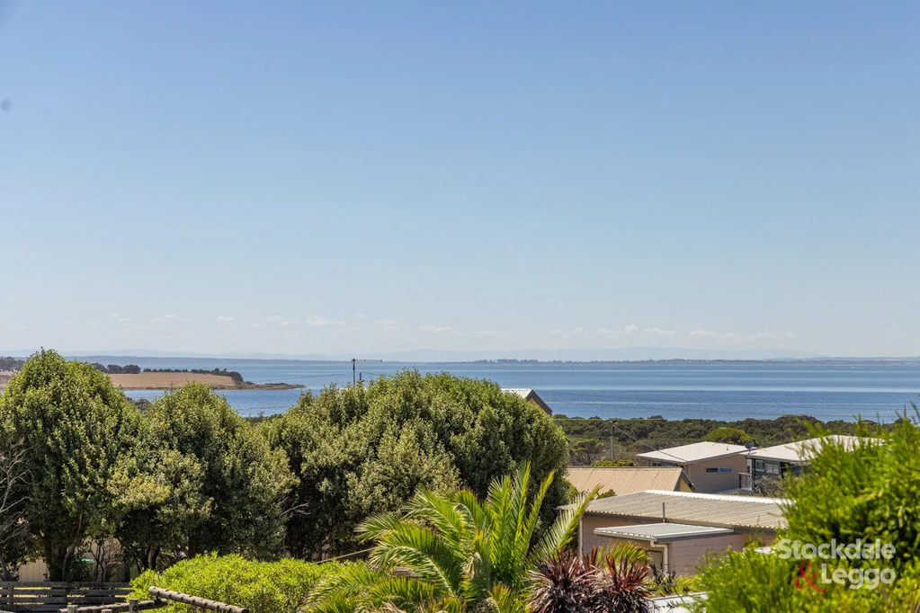 Surf Beach 3غرفة نوم Coastal Paradise with Magnificent Bay & Ocean Views