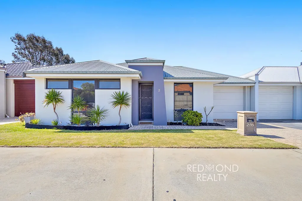 Beautiful Low-Maintenance Home with Pool in Sought-After Tapping!