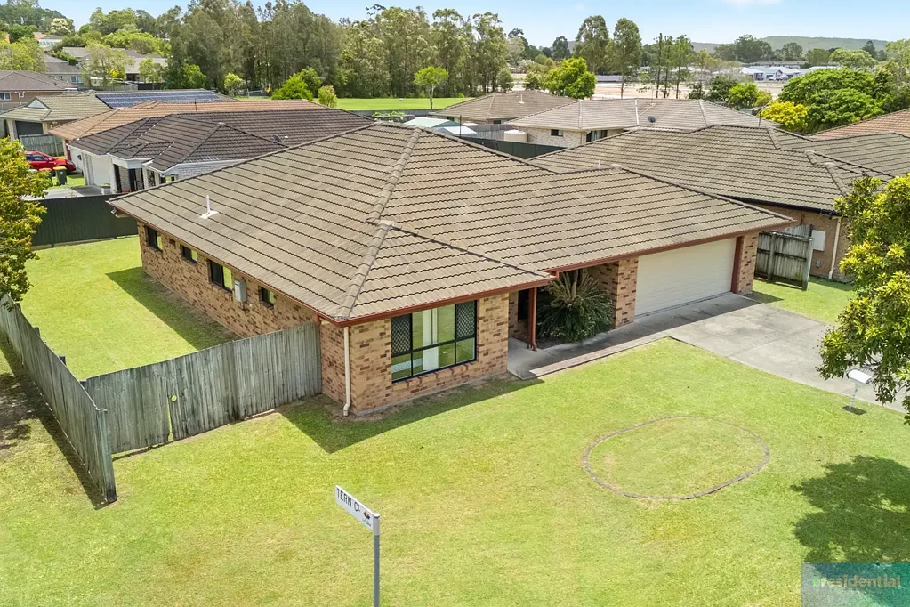 16 Sandpiper Circuit, Eagleby, QLD 4207