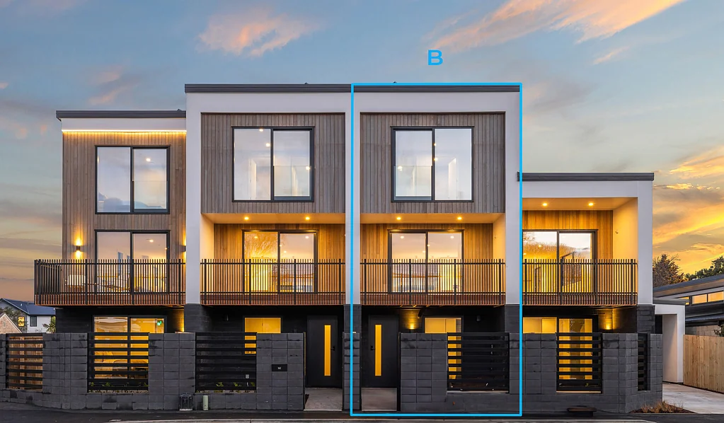 Saint Albans 3બેડરૂમ Oversized & Executively Specced. Lucky last unit!!