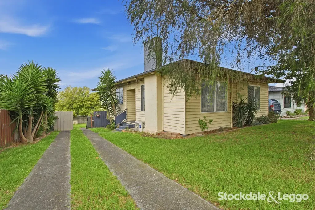 Fresh & Ready To Move In!